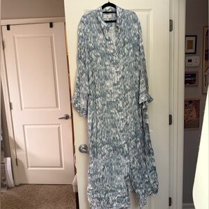 Banana Republic Long Sleeve Gray Dress